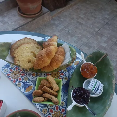 Ninni 3* Castelbuono (Sicily)