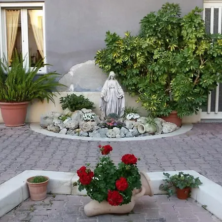 Ninni 3* Castelbuono (Sicily)